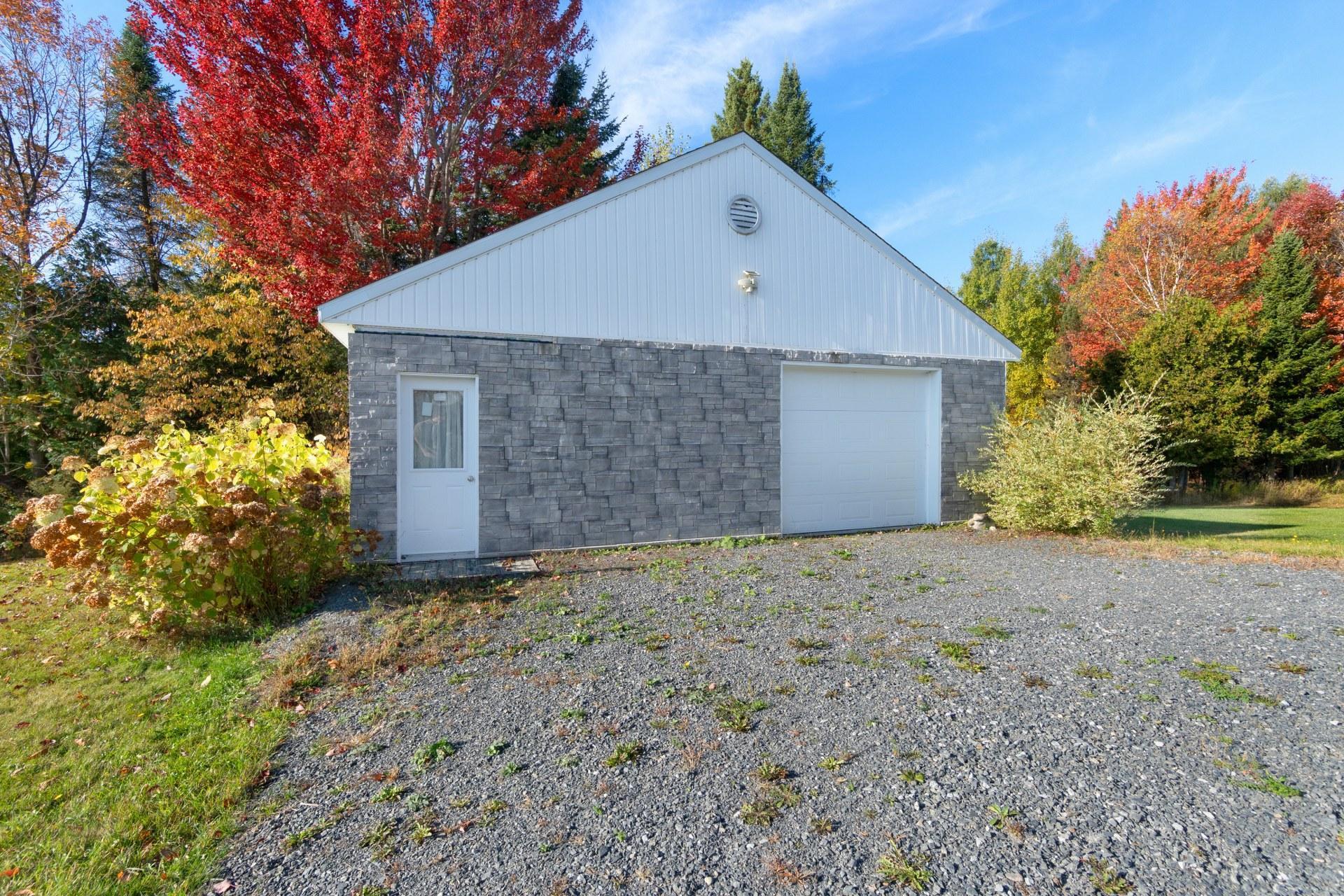 









125


Rue des Peupliers

,
Stratford,




QC
G0Y1P0

