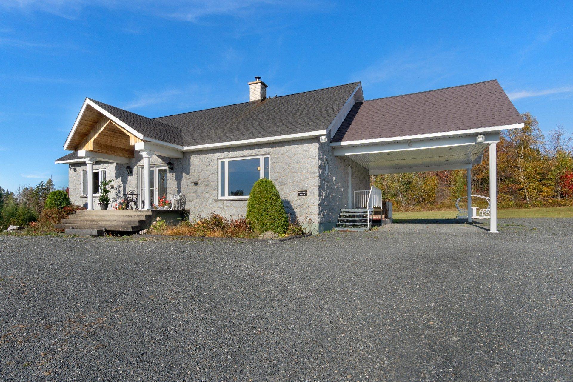 









125


Rue des Peupliers

,
Stratford,




QC
G0Y1P0

