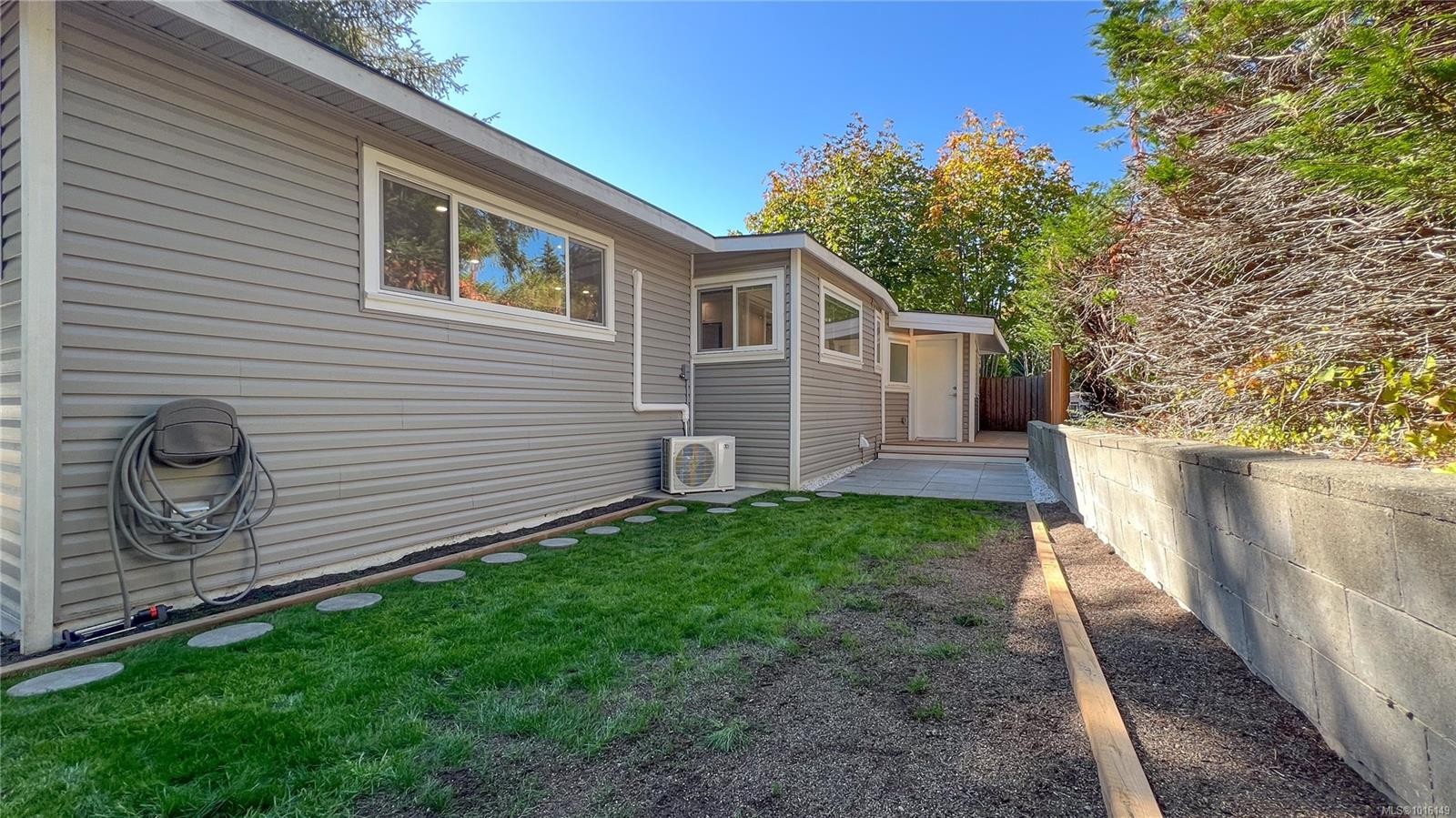









2785


Wallbank

Rd, 48,
Shawnigan Lake,




BC
V8H 2A5

