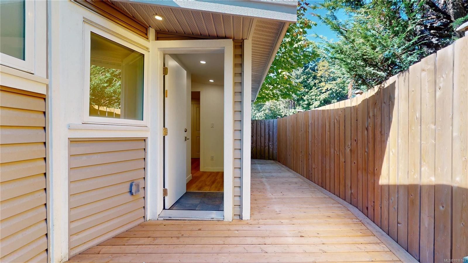 









2785


Wallbank

Rd, 48,
Shawnigan Lake,




BC
V8H 2A5

