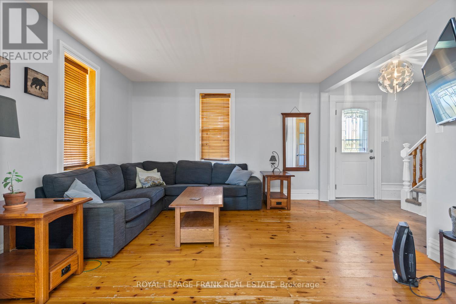 












15880 62 HIGHWAY

,
Madoc,




Ontario
K0K1Y0

