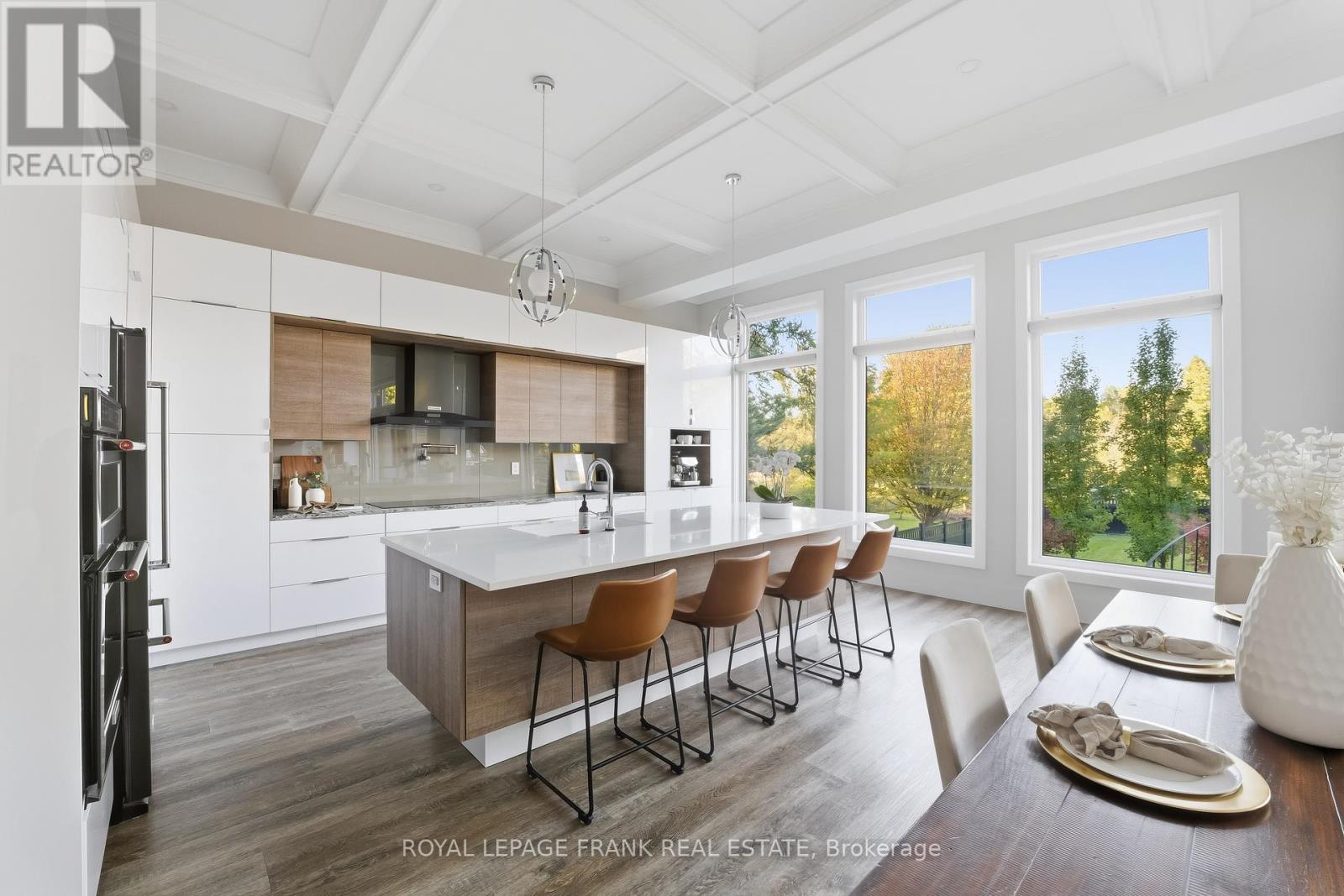 












1430 NASH ROAD

,
Clarington (Courtice),




Ontario
L1E2K1

