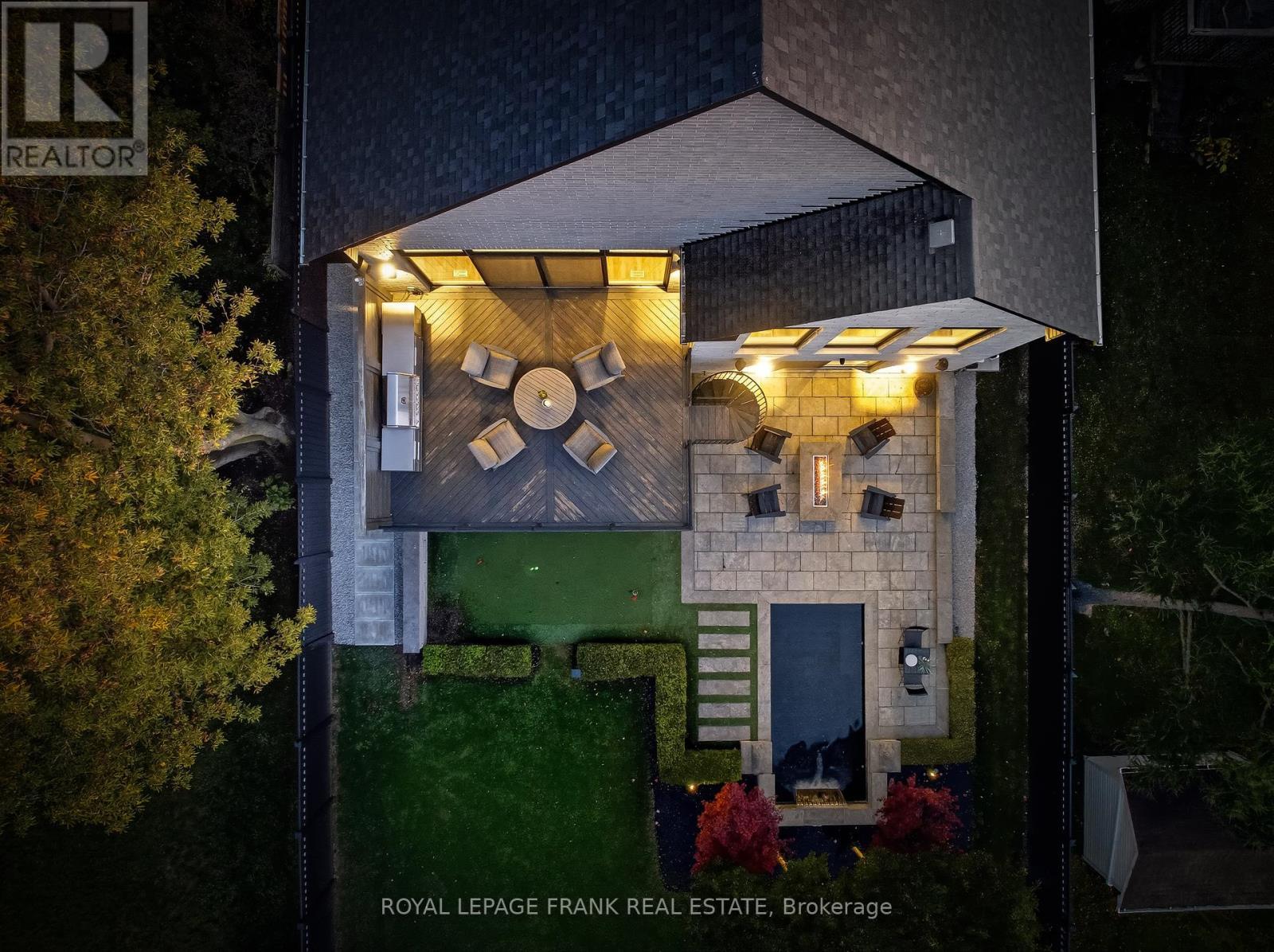 












1430 NASH ROAD

,
Clarington (Courtice),




Ontario
L1E2K1

