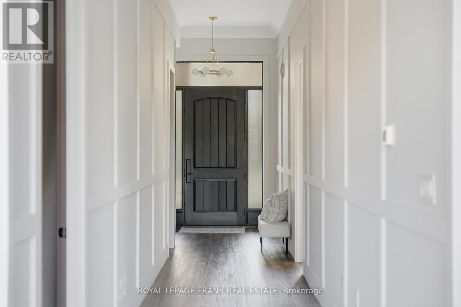 












1430 NASH ROAD

,
Clarington (Courtice),




Ontario
L1E2K1

