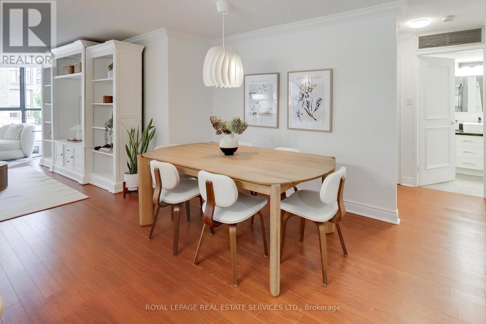 












415 - 35 CHURCH STREET

,
Toronto,




Ontario
M5E1T3


