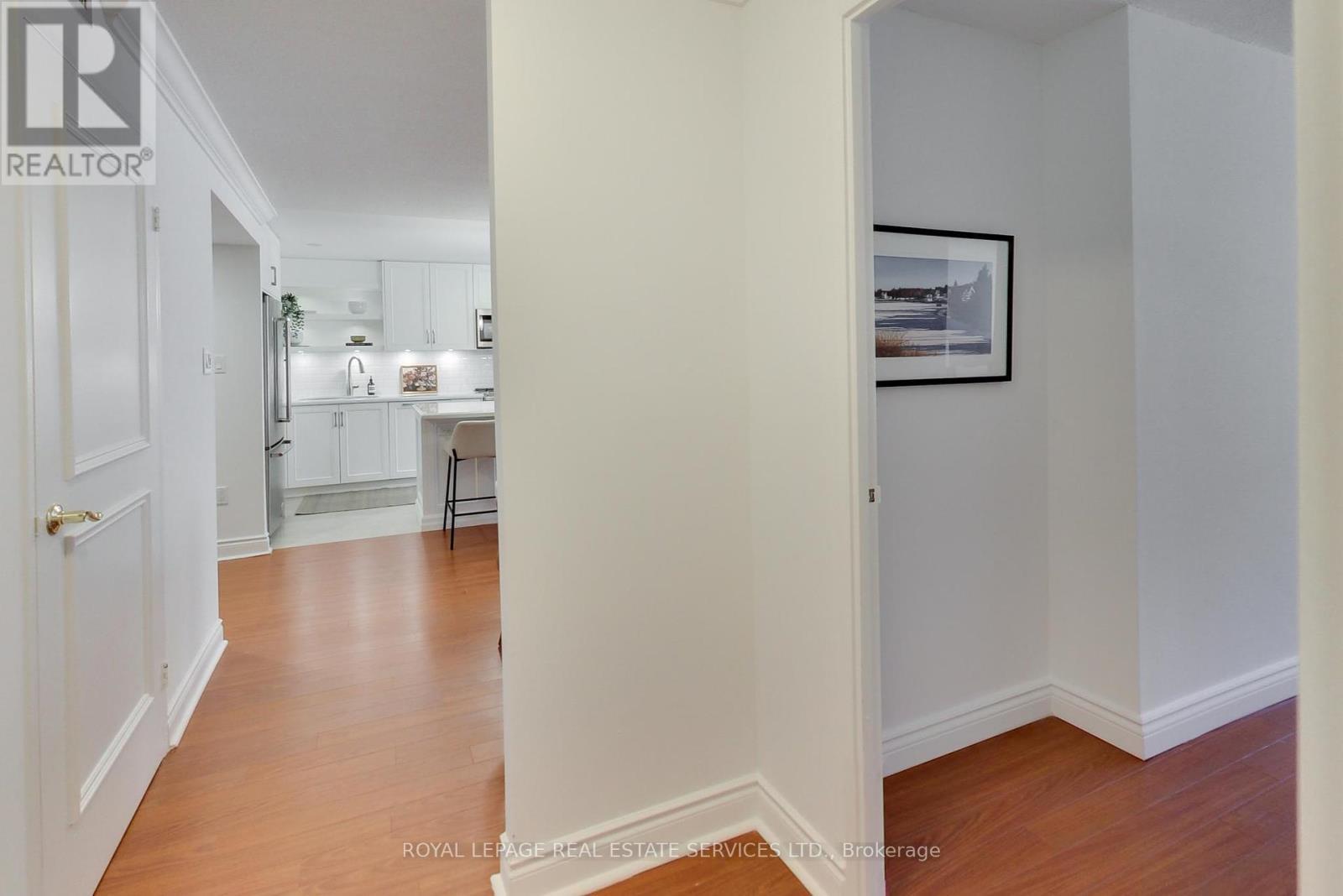 












415 - 35 CHURCH STREET

,
Toronto,




Ontario
M5E1T3

