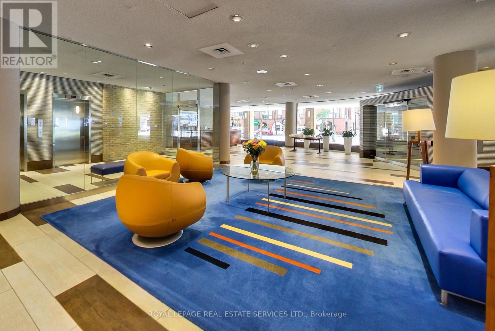 












415 - 35 CHURCH STREET

,
Toronto,




Ontario
M5E1T3

