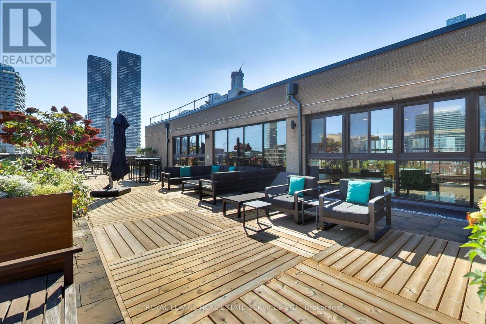 












415 - 35 CHURCH STREET

,
Toronto,




Ontario
M5E1T3

