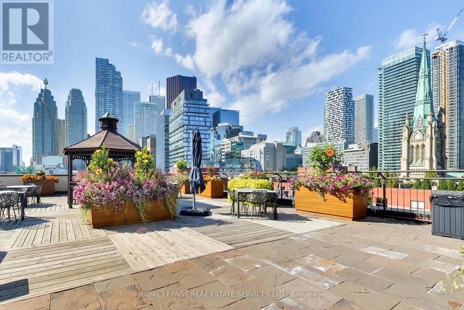 












415 - 35 CHURCH STREET

,
Toronto,




Ontario
M5E1T3


