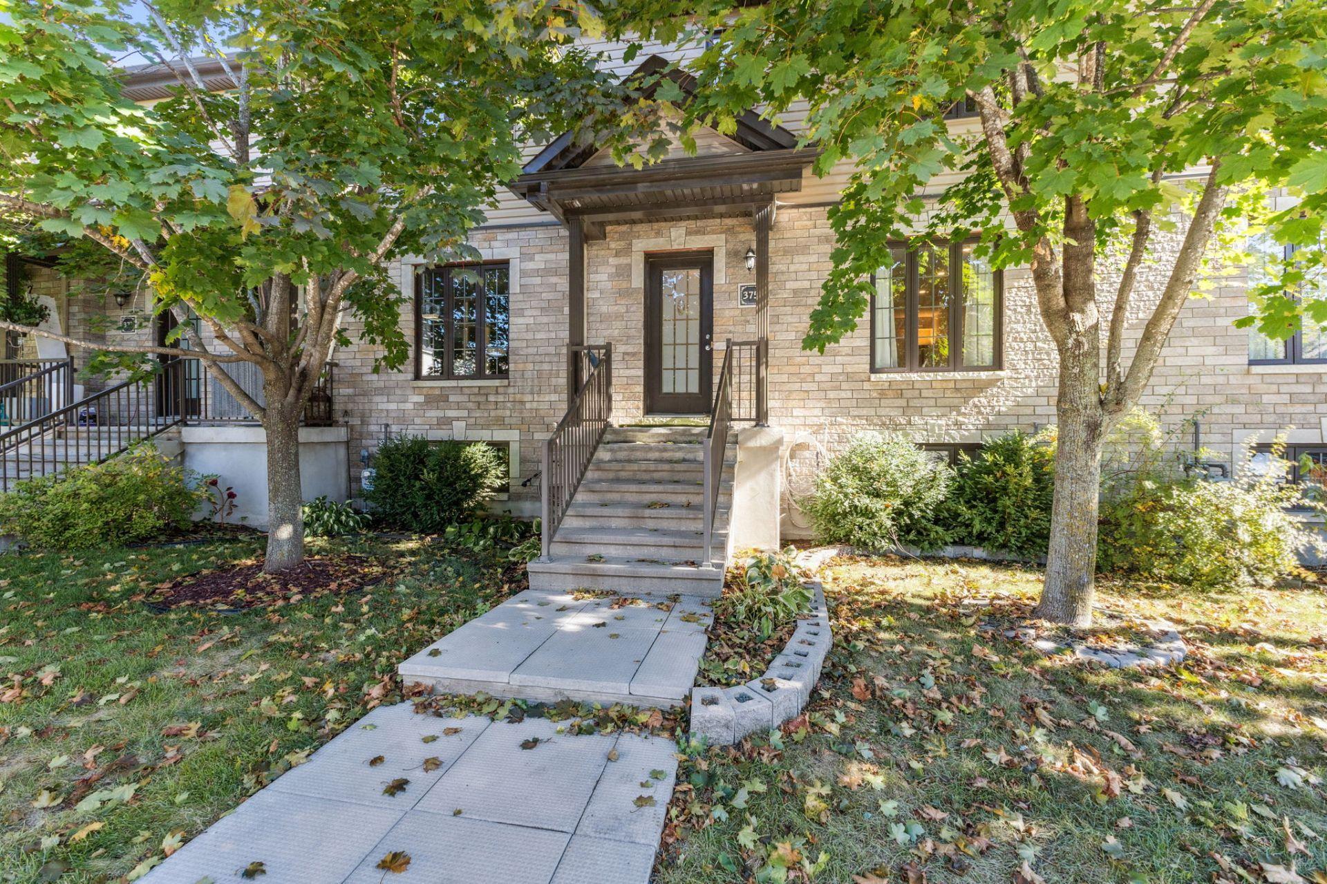 









375


Rue Jeannine-Grégoire-Ross

,
Gatineau (Gatineau),




QC
J8P0E1

