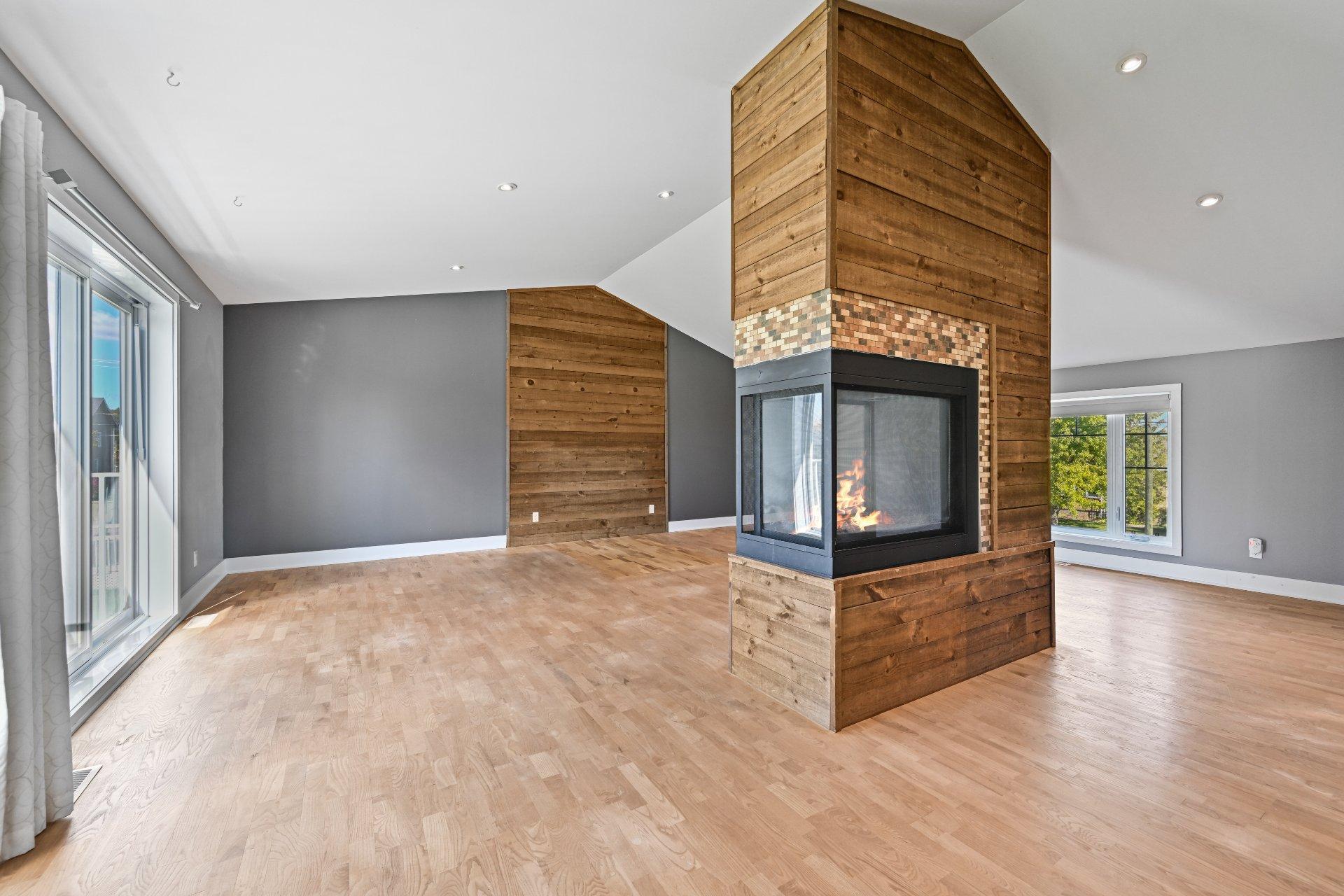 









22


Carré Barrière

,
Saint-Cyprien-de-Napierville,




QC
J0J1L0

