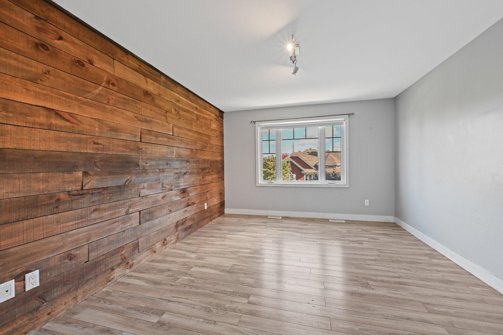 









22


Carré Barrière

,
Saint-Cyprien-de-Napierville,




QC
J0J1L0

