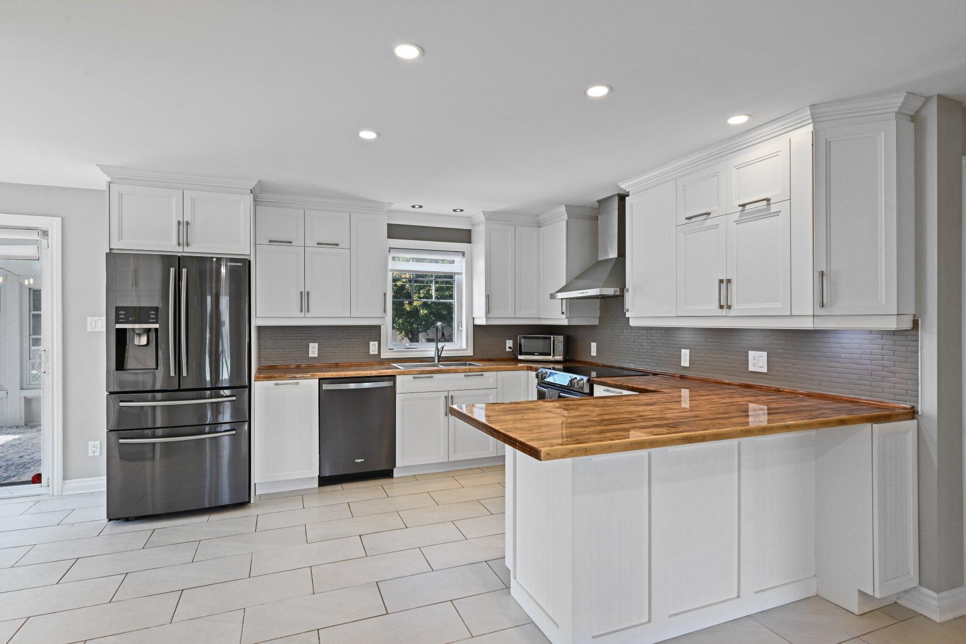 









22


Carré Barrière

,
Saint-Cyprien-de-Napierville,




QC
J0J1L0

