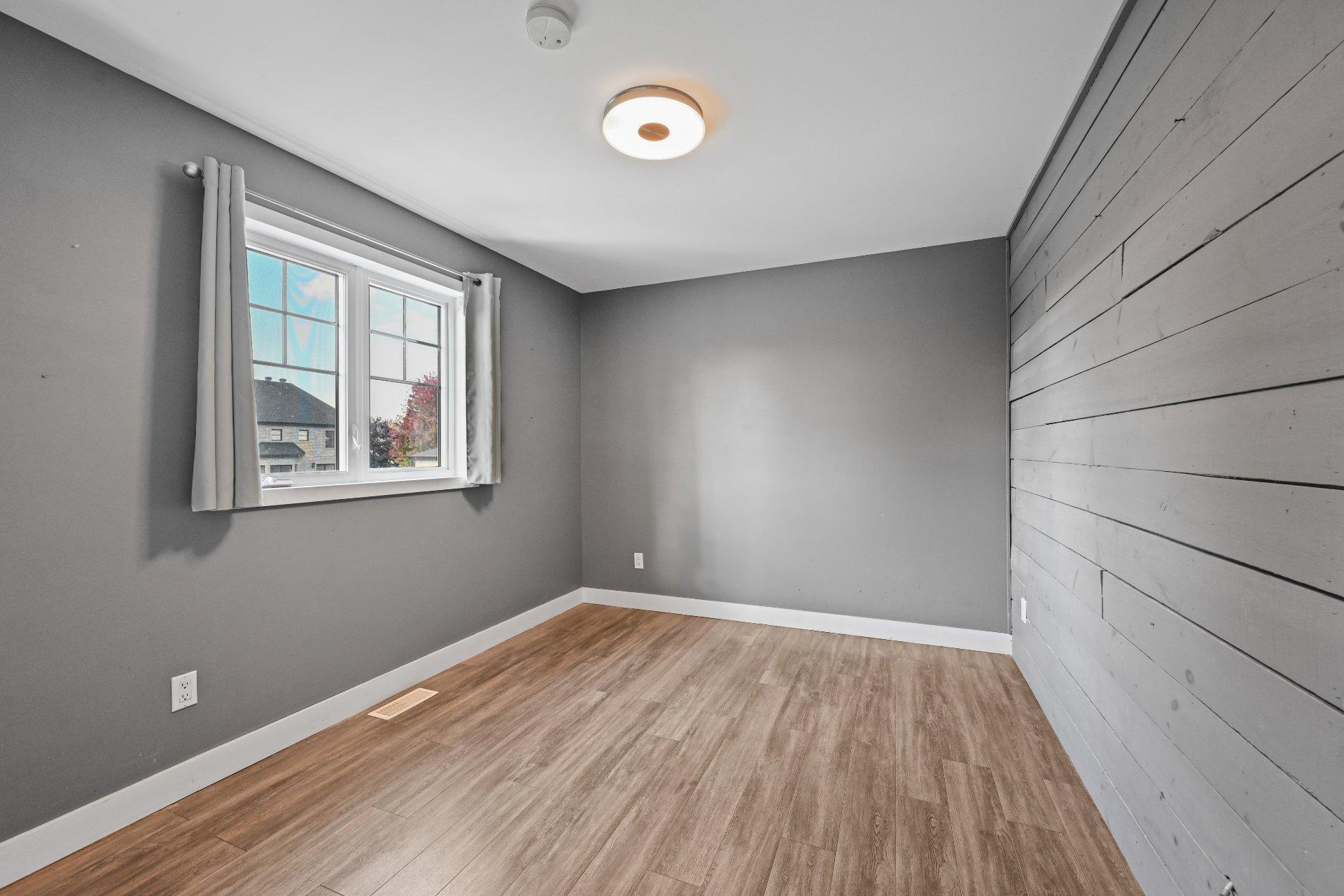 









22


Carré Barrière

,
Saint-Cyprien-de-Napierville,




QC
J0J1L0

