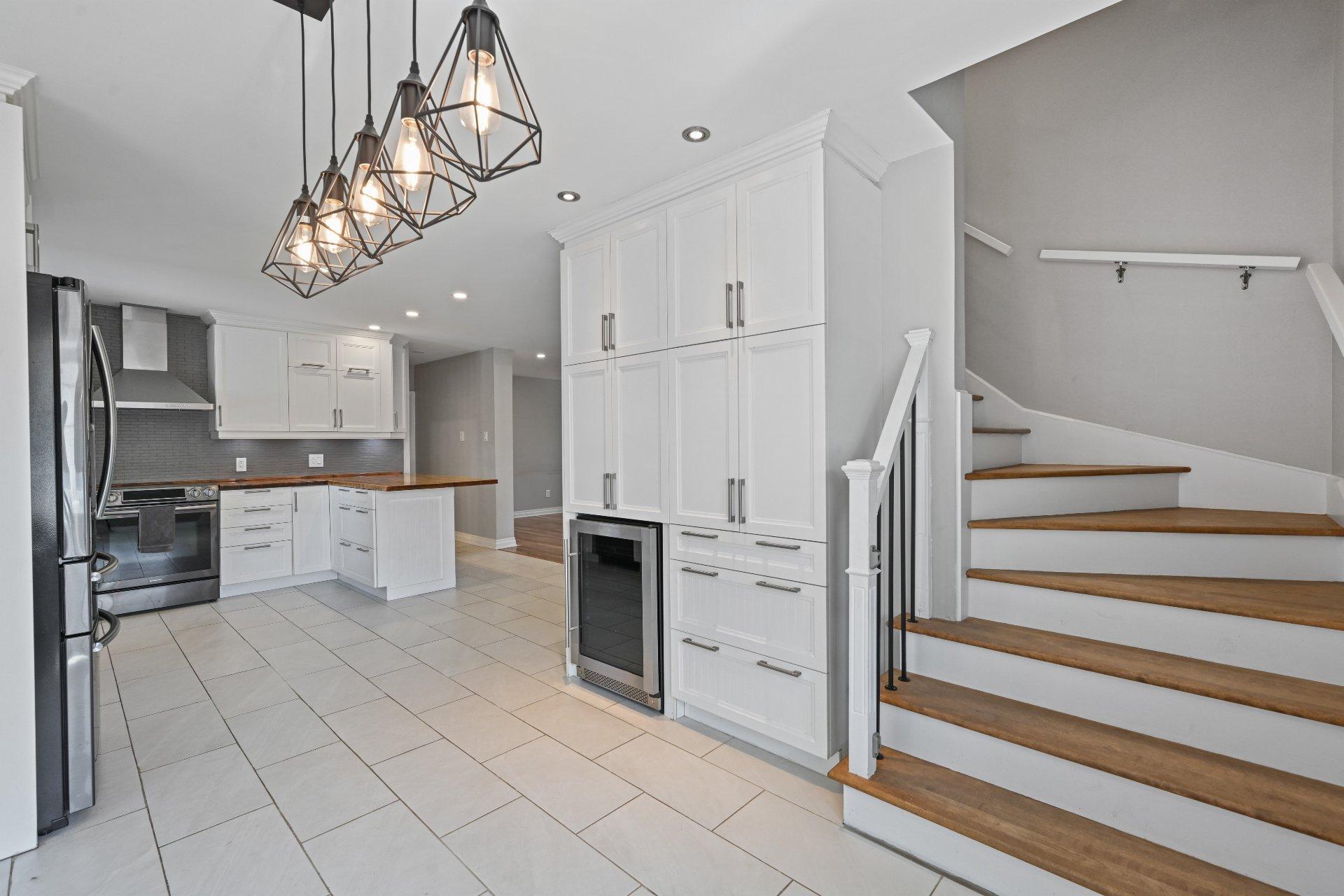 









22


Carré Barrière

,
Saint-Cyprien-de-Napierville,




QC
J0J1L0

