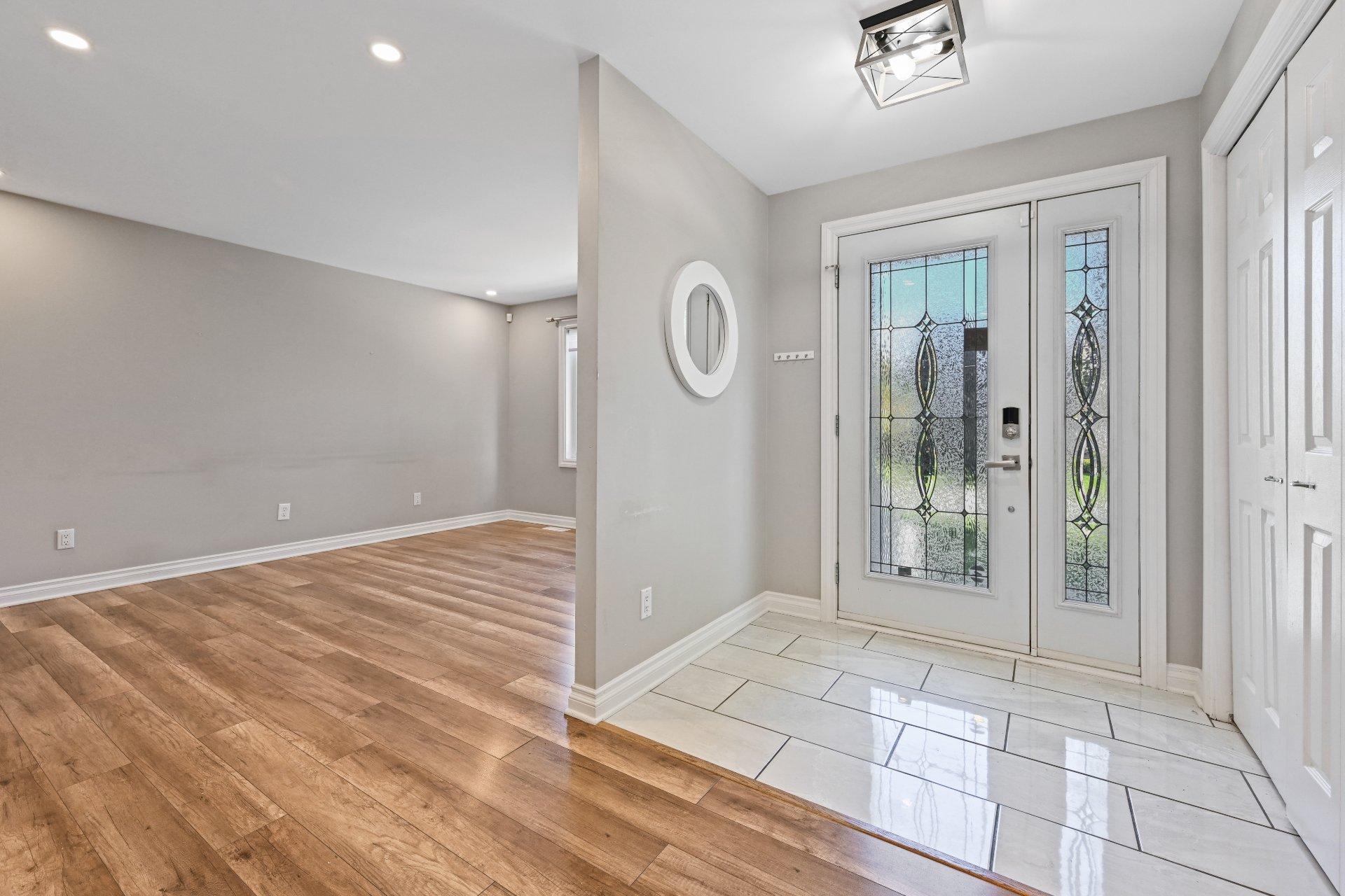 









22


Carré Barrière

,
Saint-Cyprien-de-Napierville,




QC
J0J1L0


