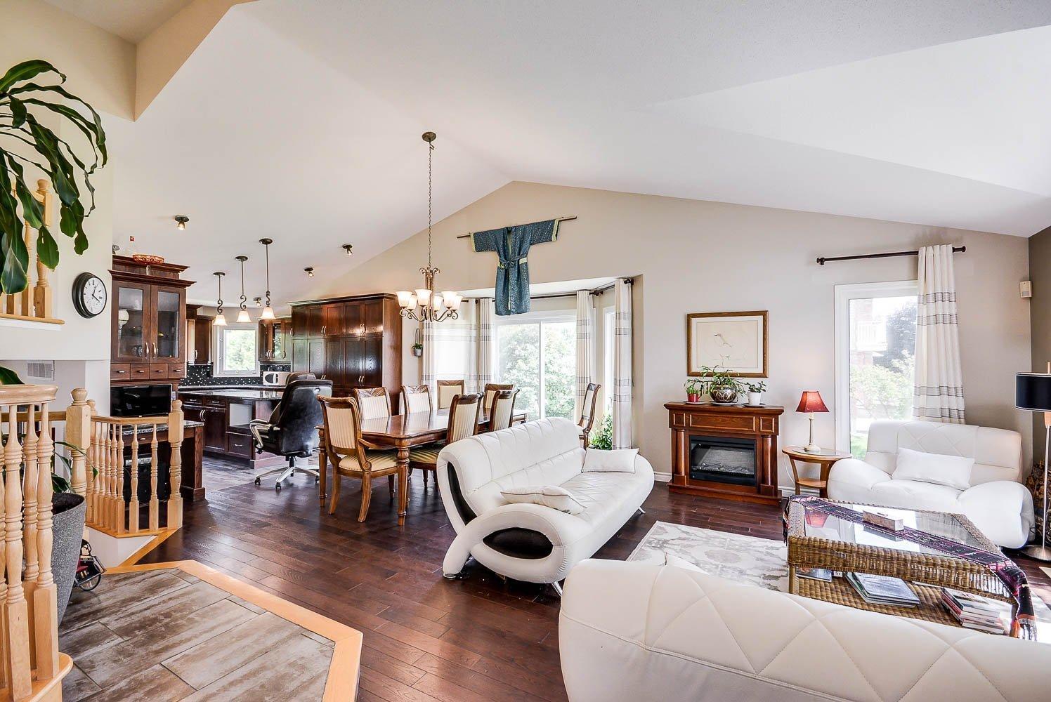 









1263


Boul. Hurtubise

,
Gatineau (Gatineau),




QC
J8P7C2

