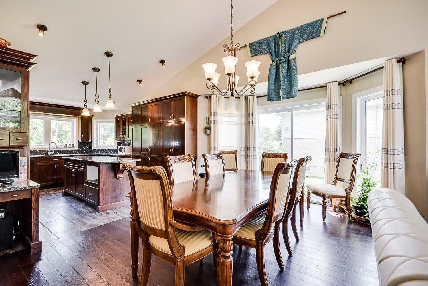 









1263


Boul. Hurtubise

,
Gatineau (Gatineau),




QC
J8P7C2

