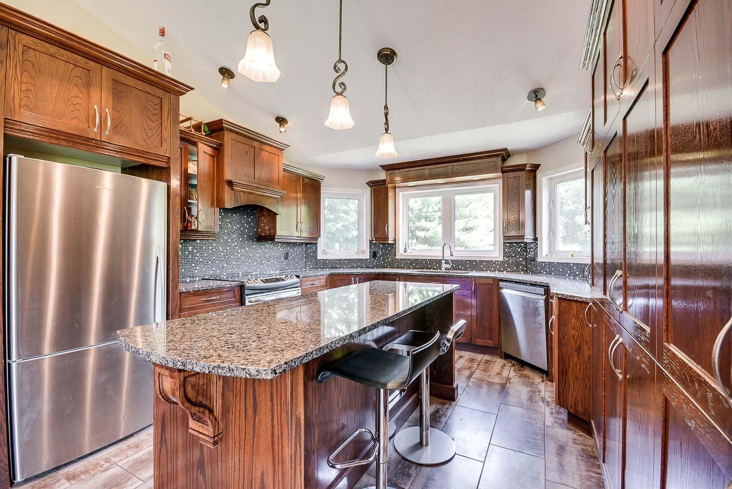 









1263


Boul. Hurtubise

,
Gatineau (Gatineau),




QC
J8P7C2

