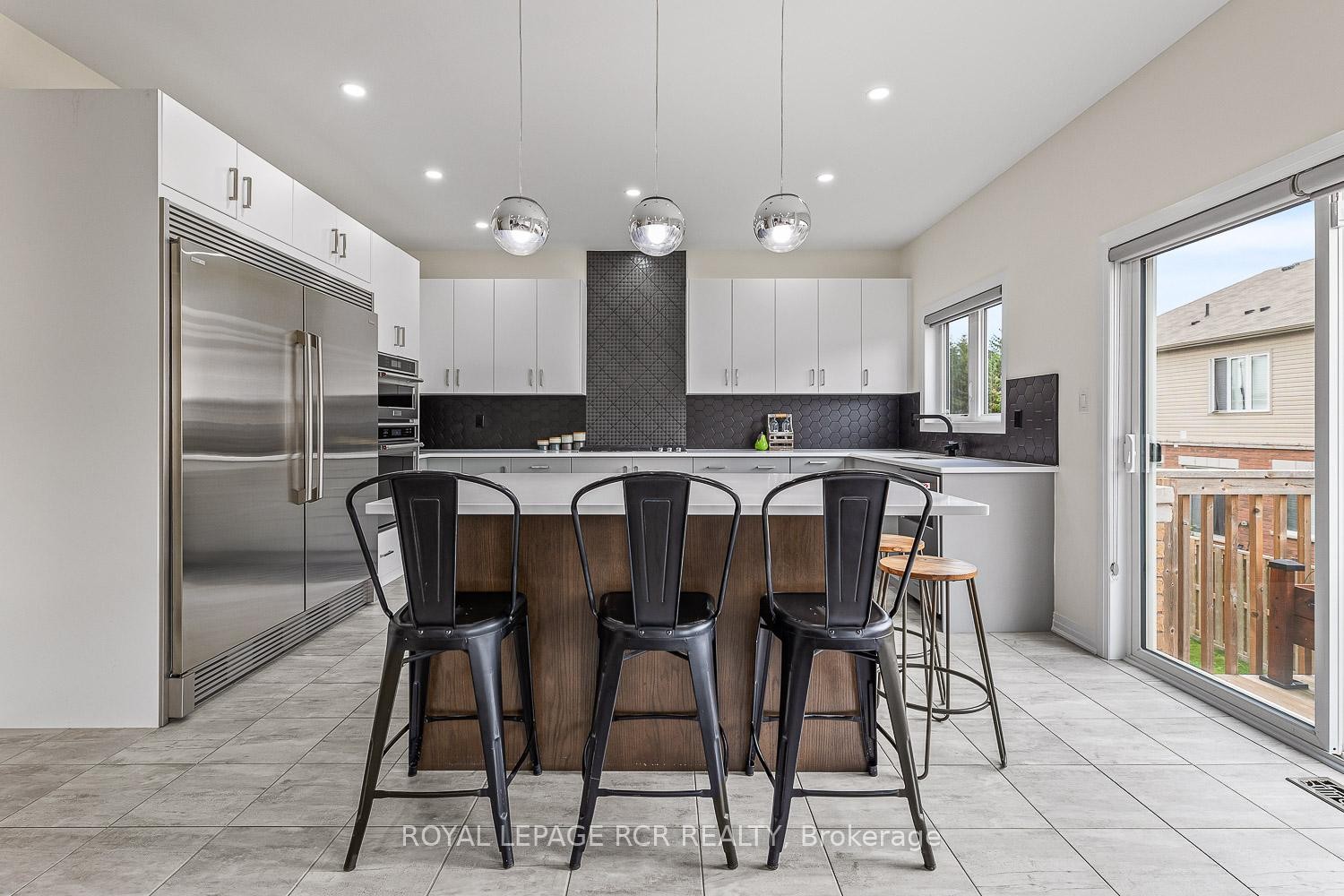 









3


Jenkins

Street,
East Luther Grand Valley,




ON
L9W 7R2

