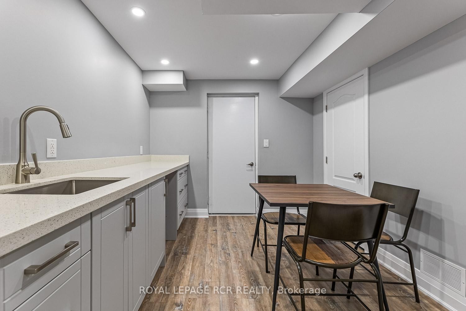 









3


Jenkins

Street,
East Luther Grand Valley,




ON
L9W 7R2


