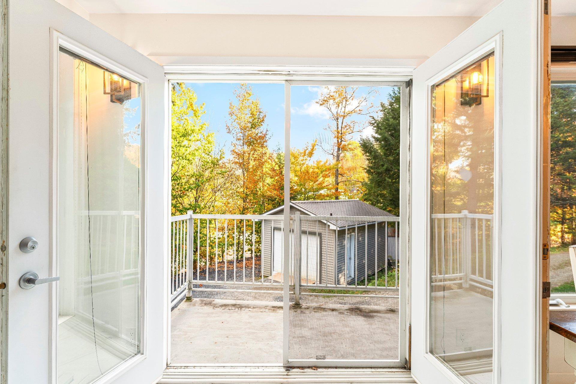 









217


Rue Brodeur

,
Magog,




QC
J1X0M9

