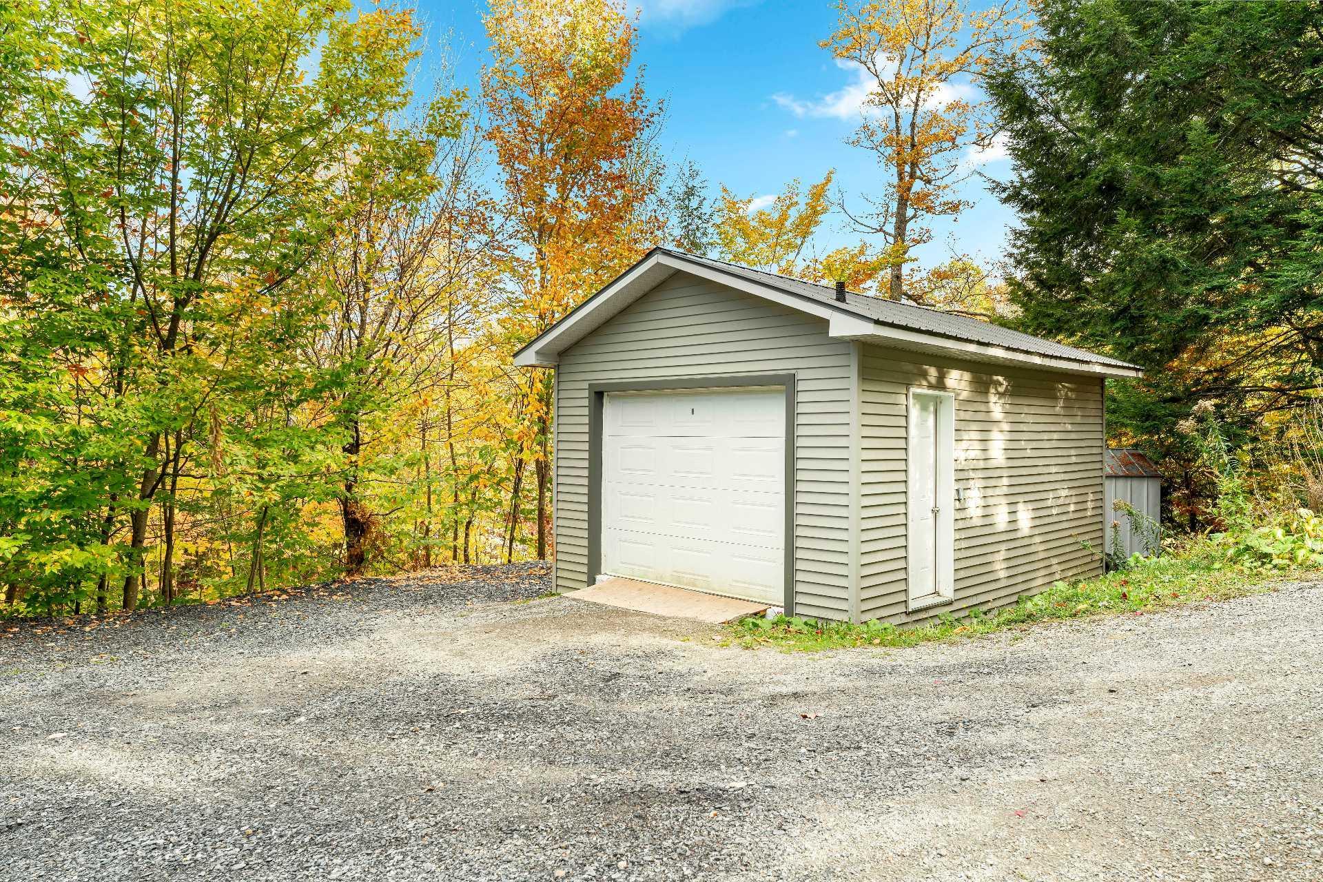 









217


Rue Brodeur

,
Magog,




QC
J1X0M9

