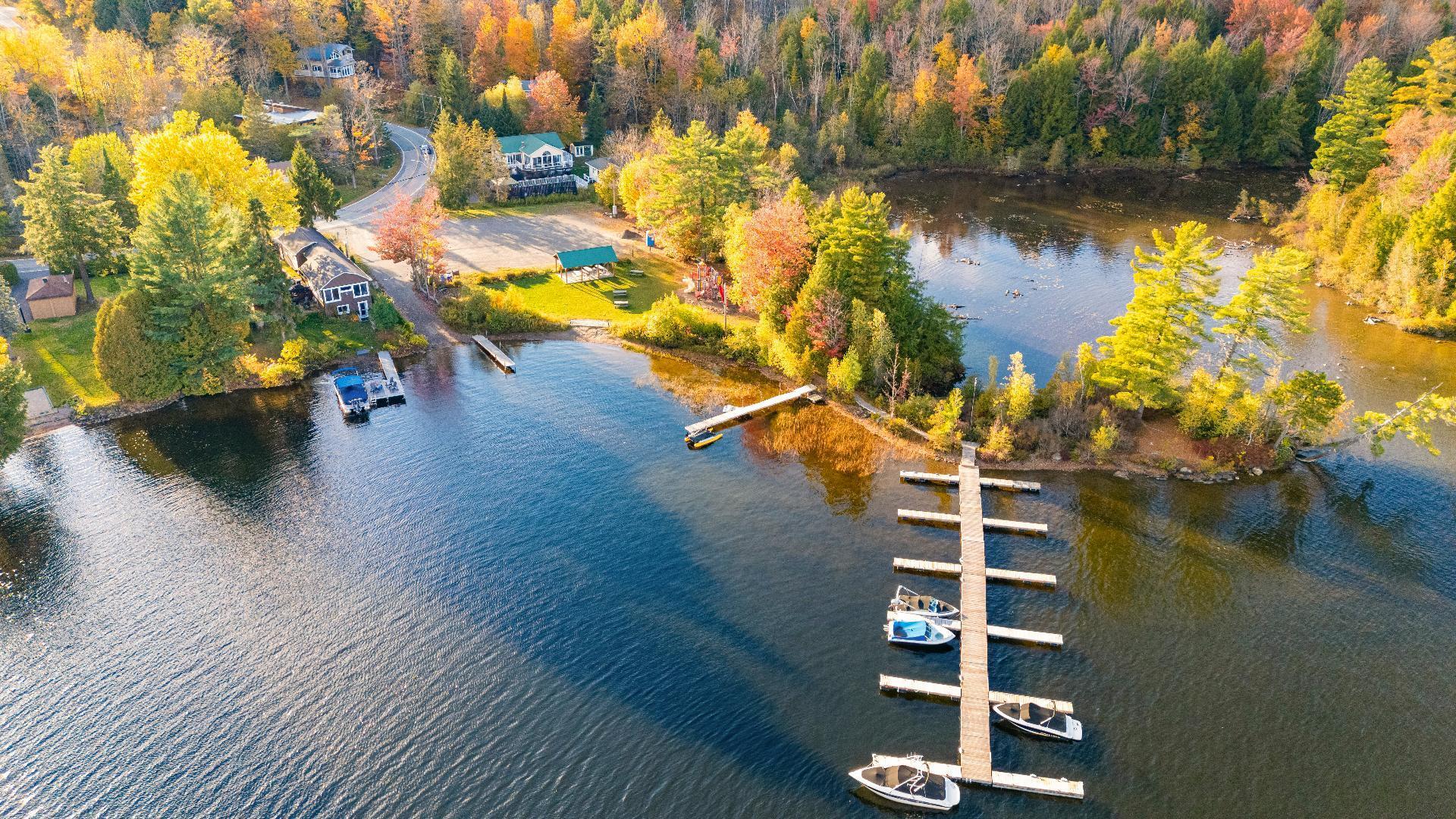 









217


Rue Brodeur

,
Magog,




QC
J1X0M9

