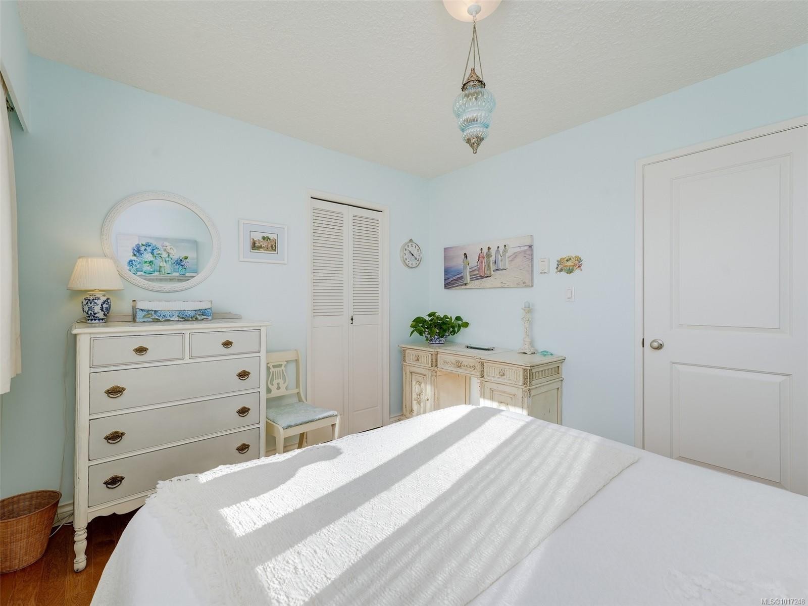 









1540


Dallas

Rd, 103,
Victoria,




BC
V8S 1A3

