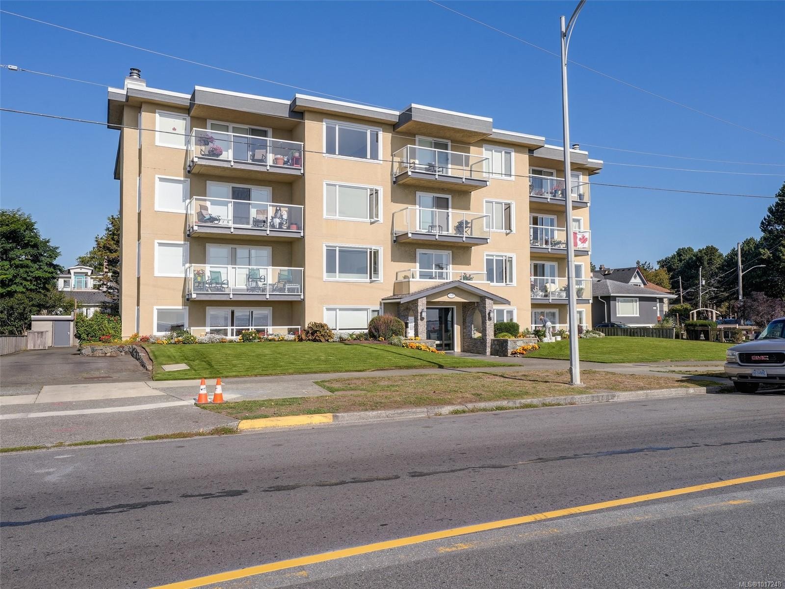 









1540


Dallas

Rd, 103,
Victoria,




BC
V8S 1A3

