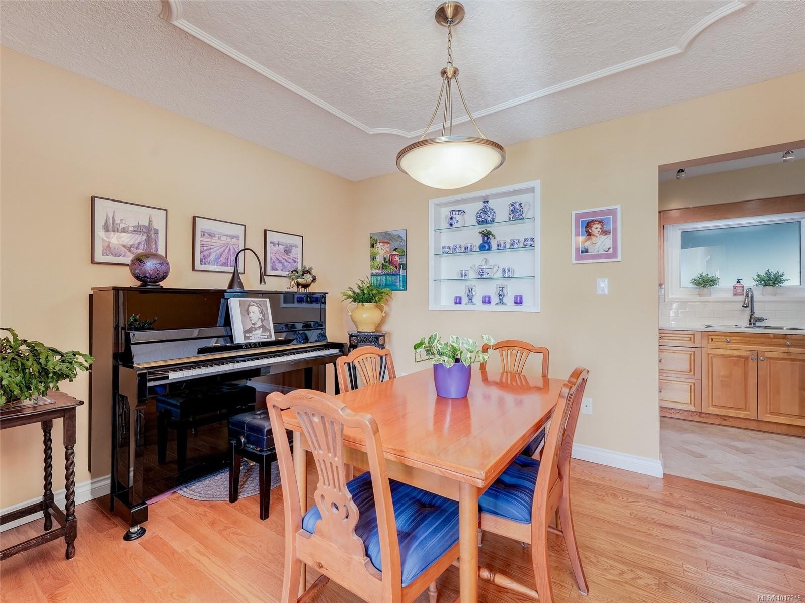 









1540


Dallas

Rd, 103,
Victoria,




BC
V8S 1A3

