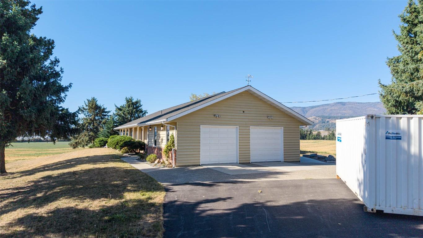 









683


Clinton

Road,
Spallumcheen,




BC
V4Y 0P3

