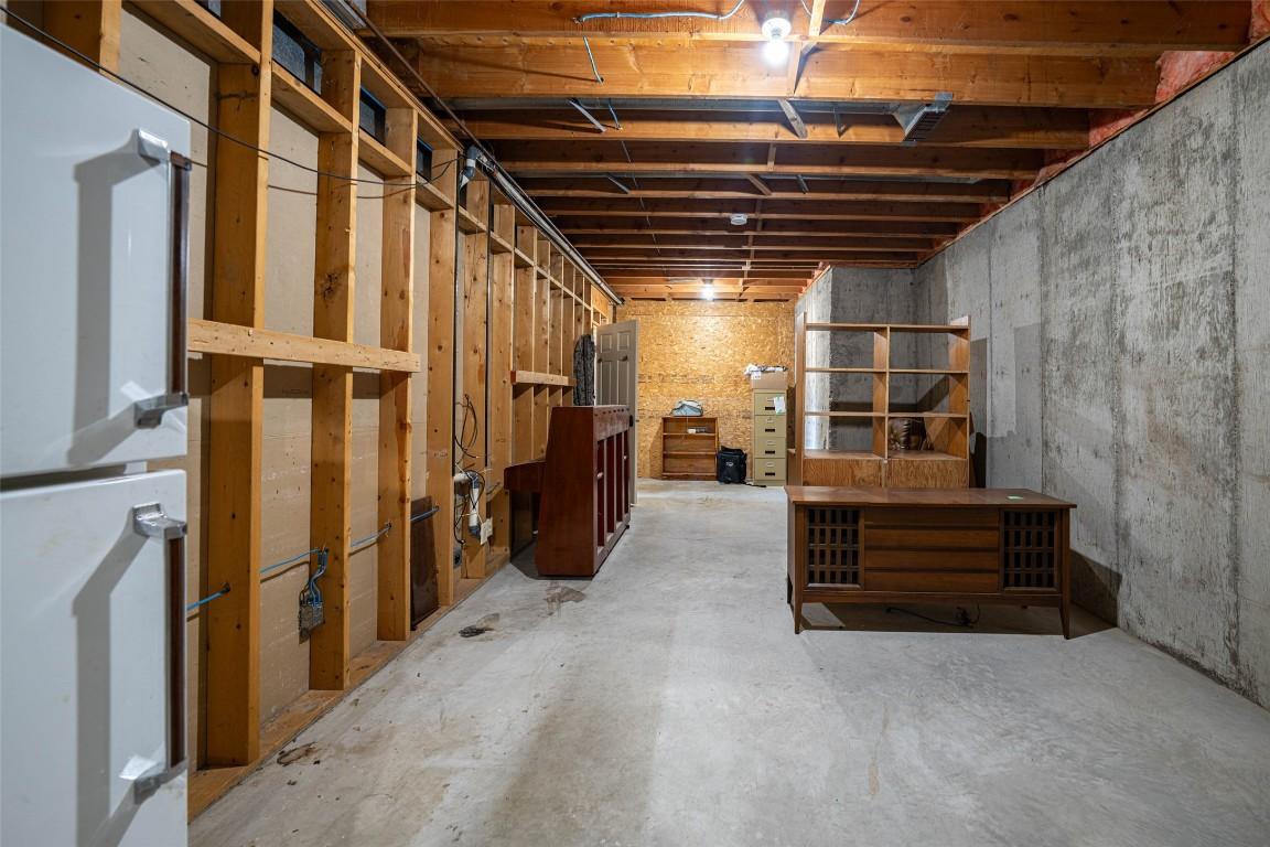 









683


Clinton

Road,
Spallumcheen,




BC
V4Y 0P3

