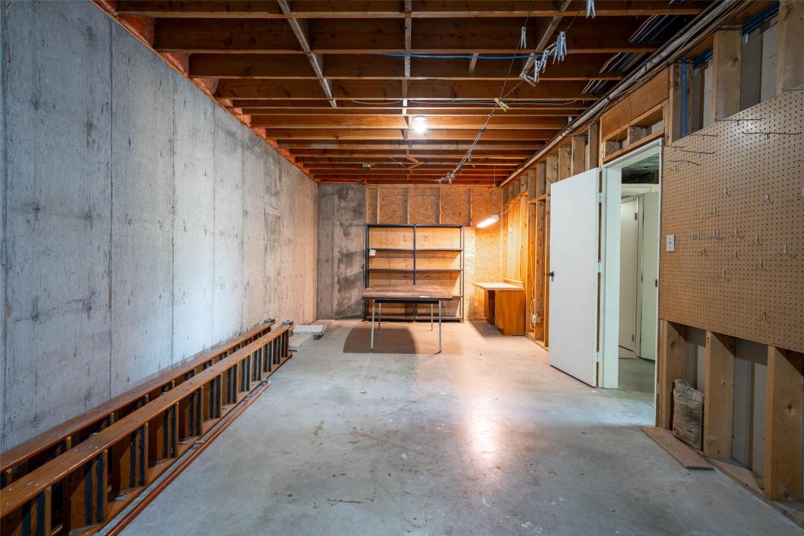 









683


Clinton

Road,
Spallumcheen,




BC
V4Y 0P3

