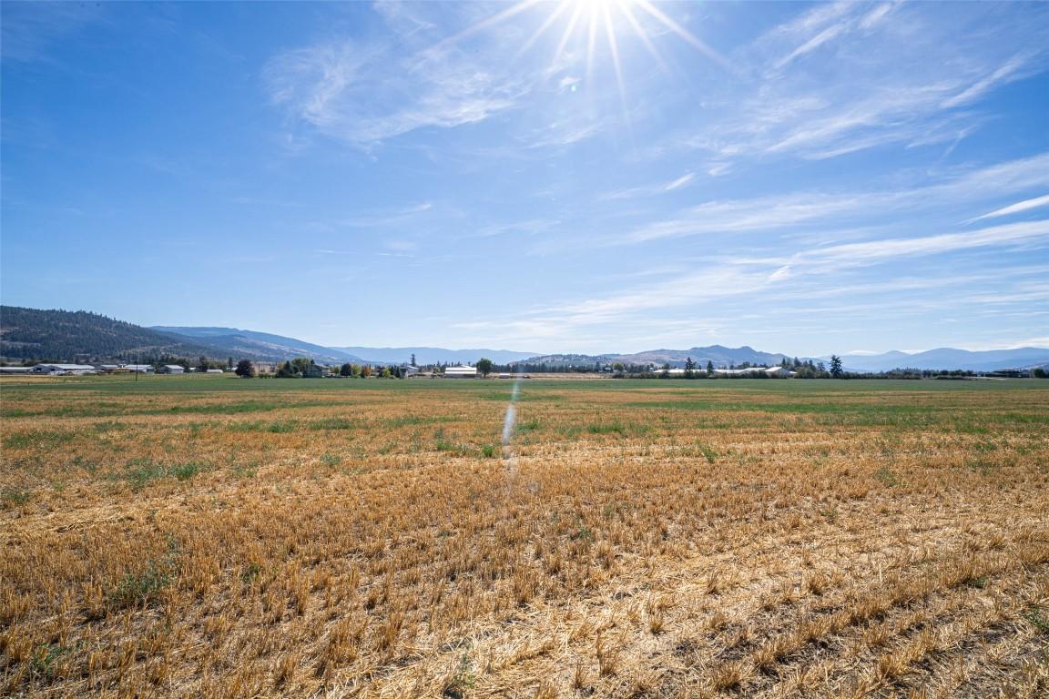 









683


Clinton

Road,
Spallumcheen,




BC
V4Y 0P3

