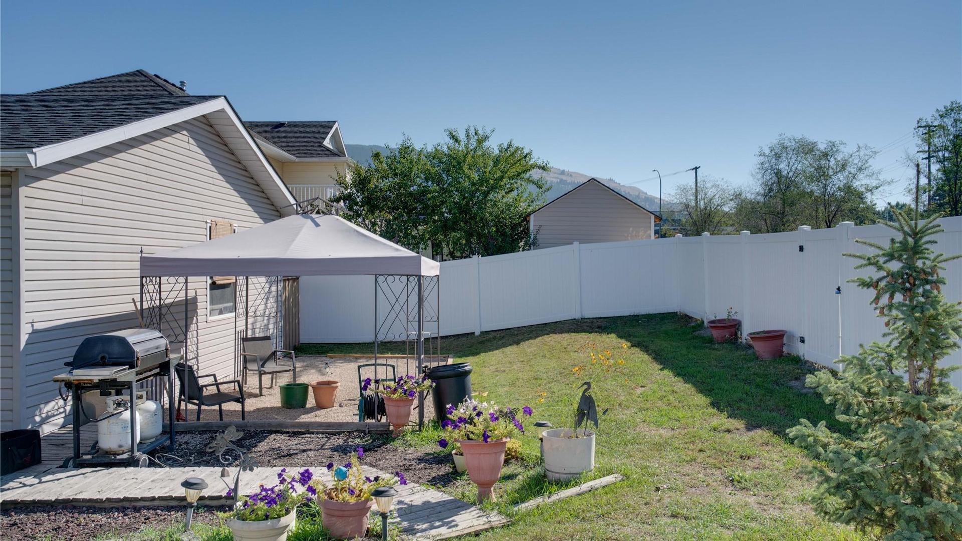 









1605


15

Avenue,
Vernon,




BC
V1T 9R4

