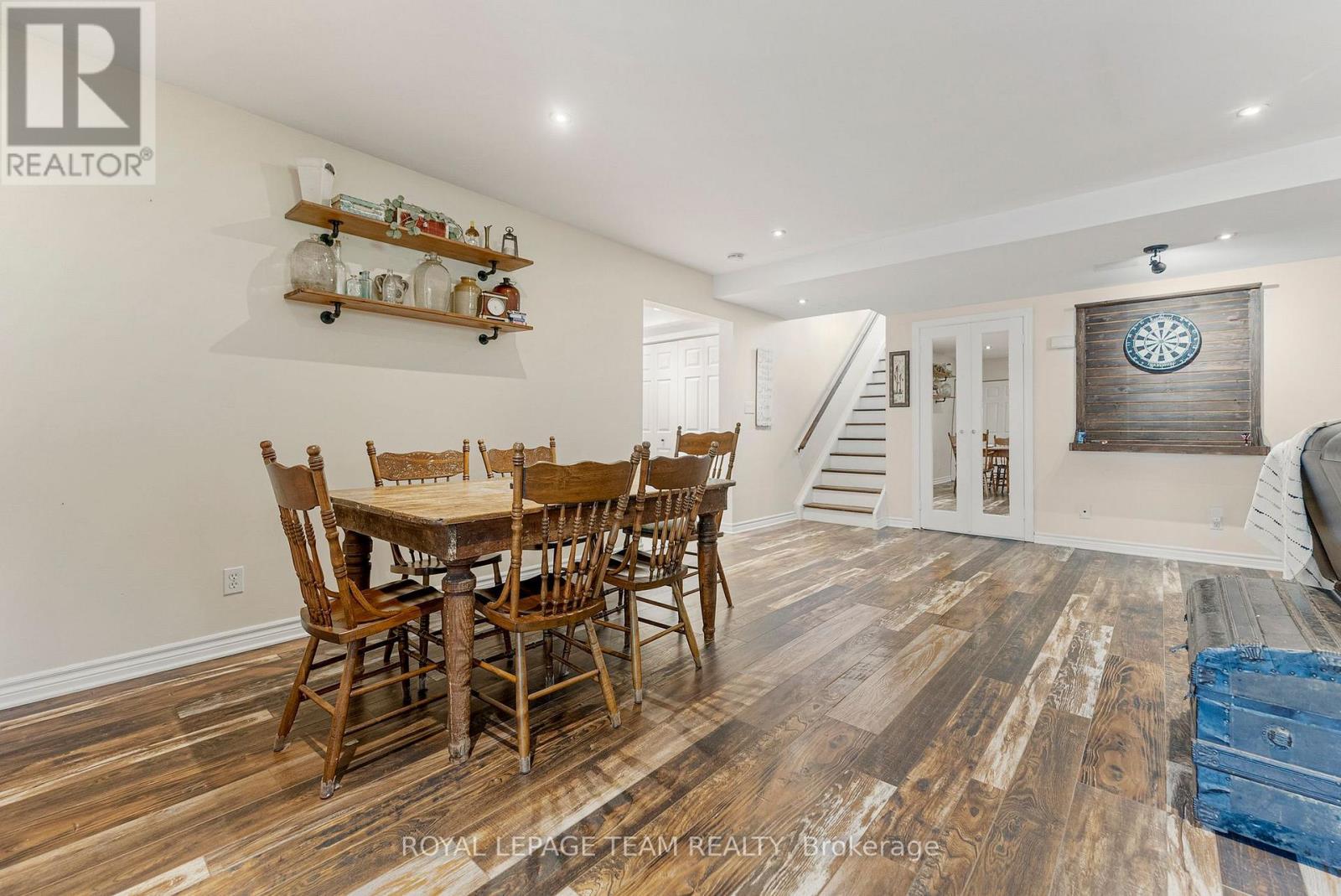 












230 OPEONGO ROAD

,
Renfrew,




Ontario
K7V2T5

