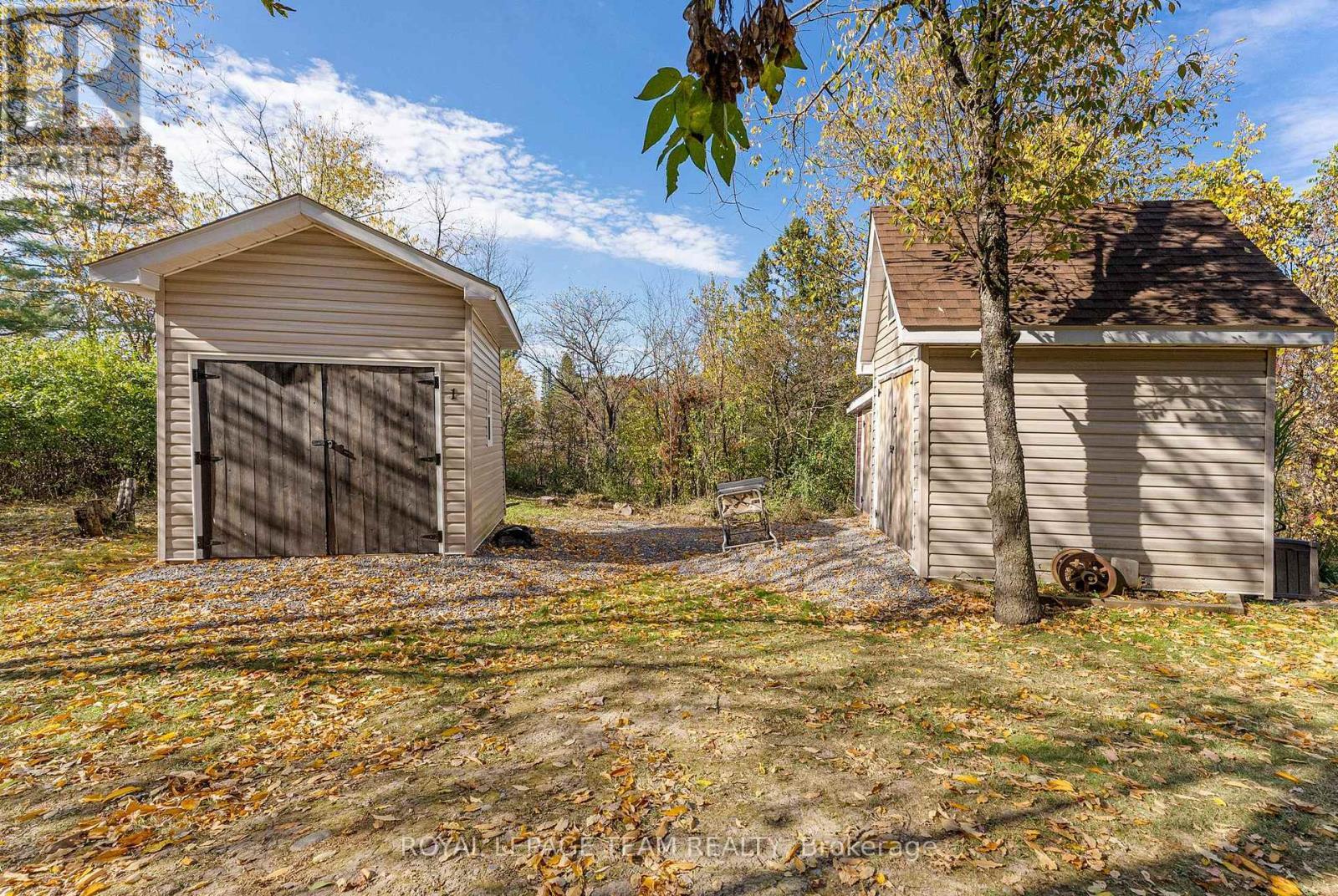 












230 OPEONGO ROAD

,
Renfrew,




Ontario
K7V2T5

