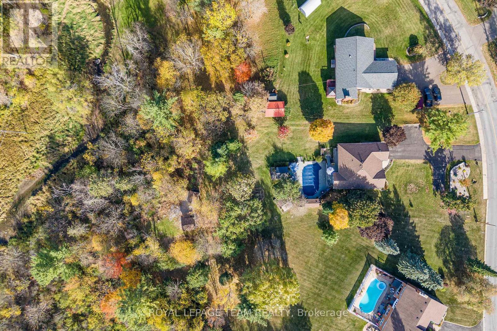 












230 OPEONGO ROAD

,
Renfrew,




Ontario
K7V2T5

