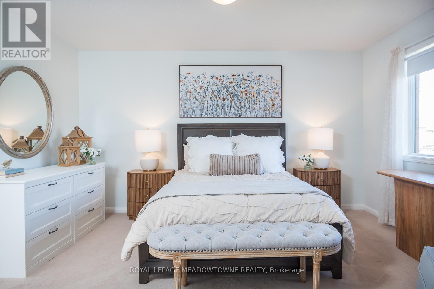 












701 THOMPSON ROAD S

,
Milton,




Ontario
L9T5W8

