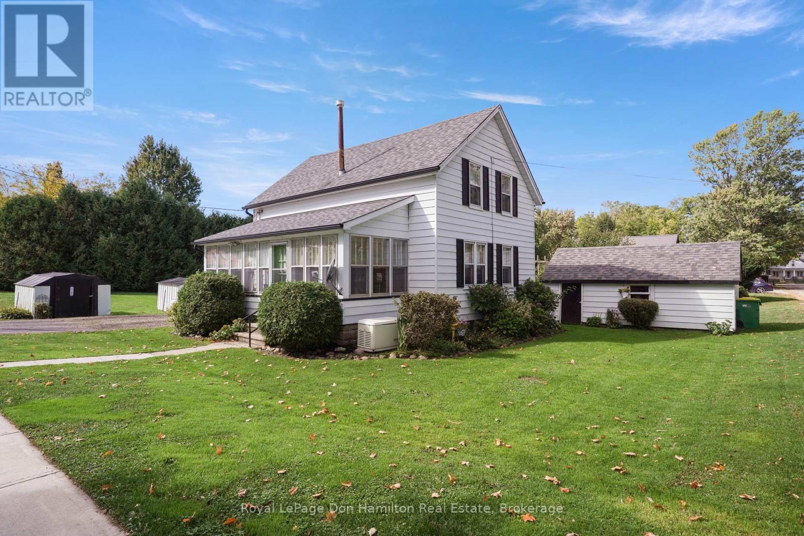 












21 ELGIN STREET

,
Southwest Middlesex (Appin),




Ontario
N0L1A0

