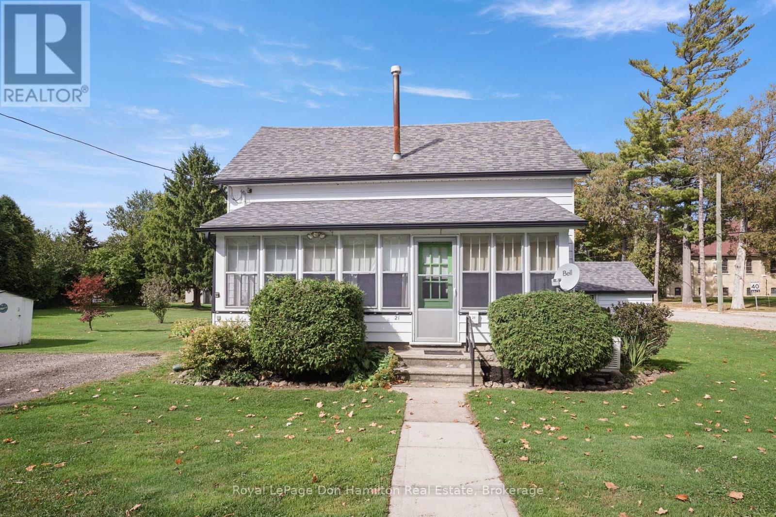 












21 ELGIN STREET

,
Southwest Middlesex (Appin),




Ontario
N0L1A0

