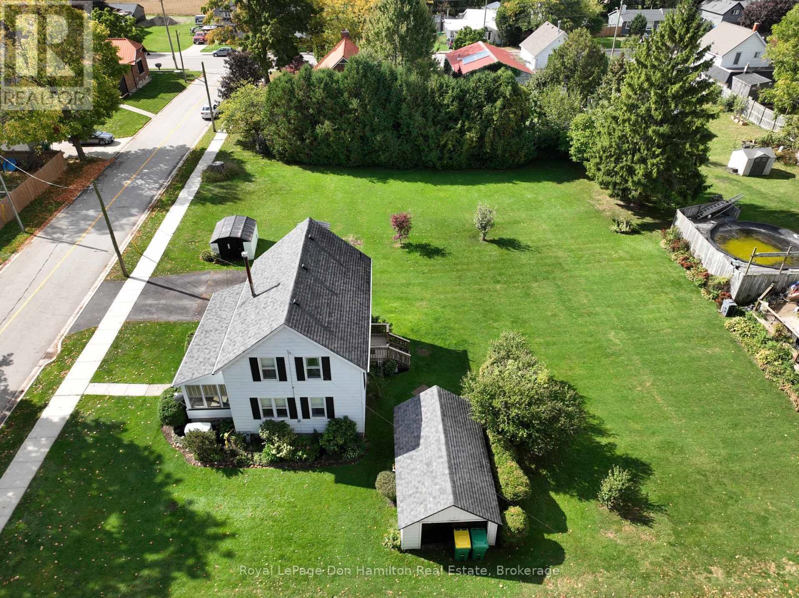 












21 ELGIN STREET

,
Southwest Middlesex (Appin),




Ontario
N0L1A0

