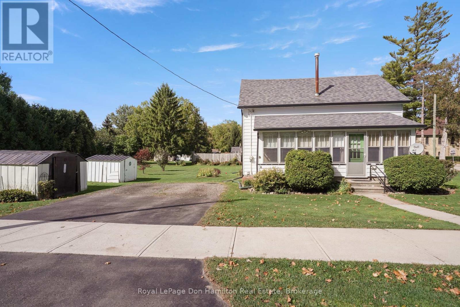 












21 ELGIN STREET

,
Southwest Middlesex (Appin),




Ontario
N0L1A0

