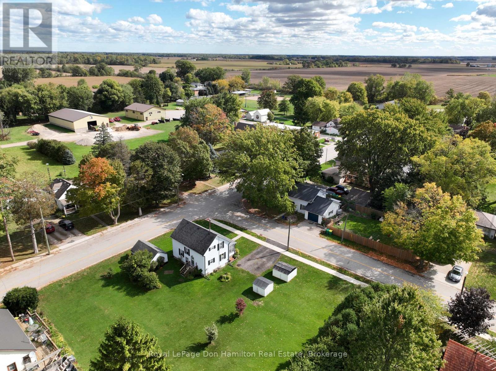 












21 ELGIN STREET

,
Southwest Middlesex (Appin),




Ontario
N0L1A0

