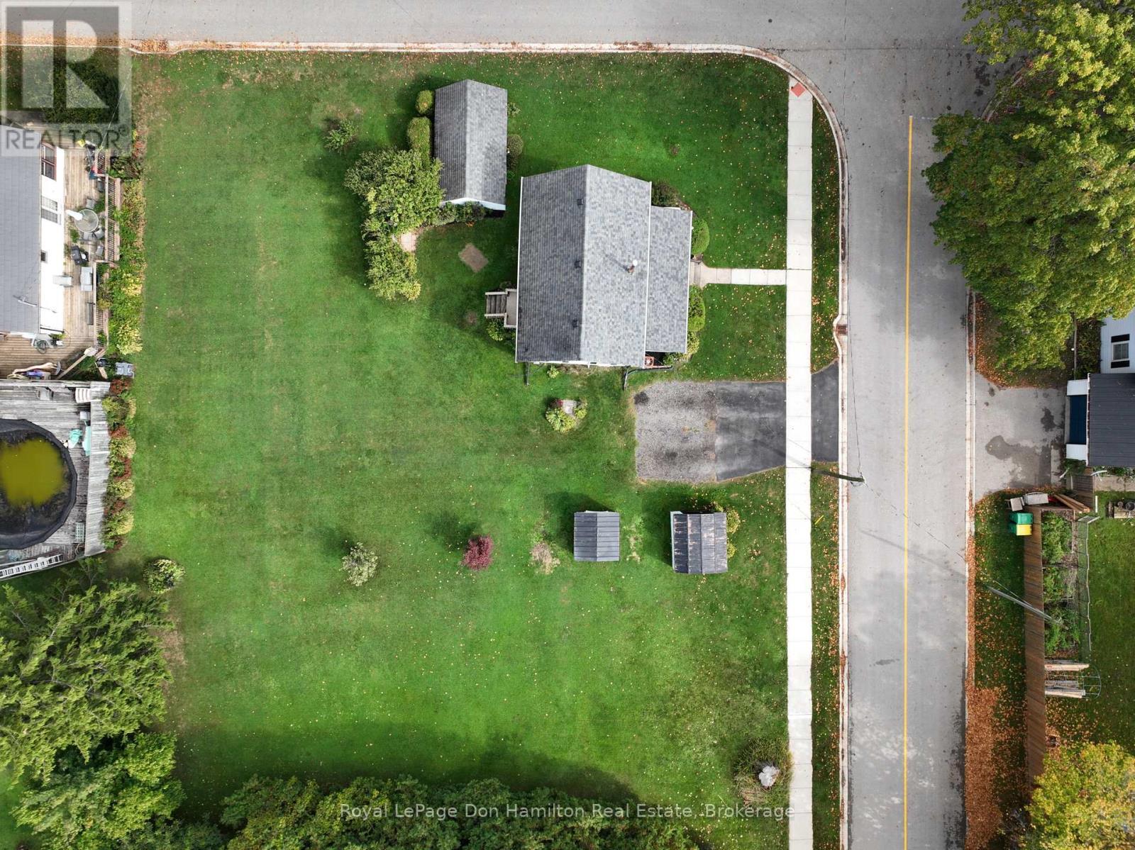 












21 ELGIN STREET

,
Southwest Middlesex (Appin),




Ontario
N0L1A0

