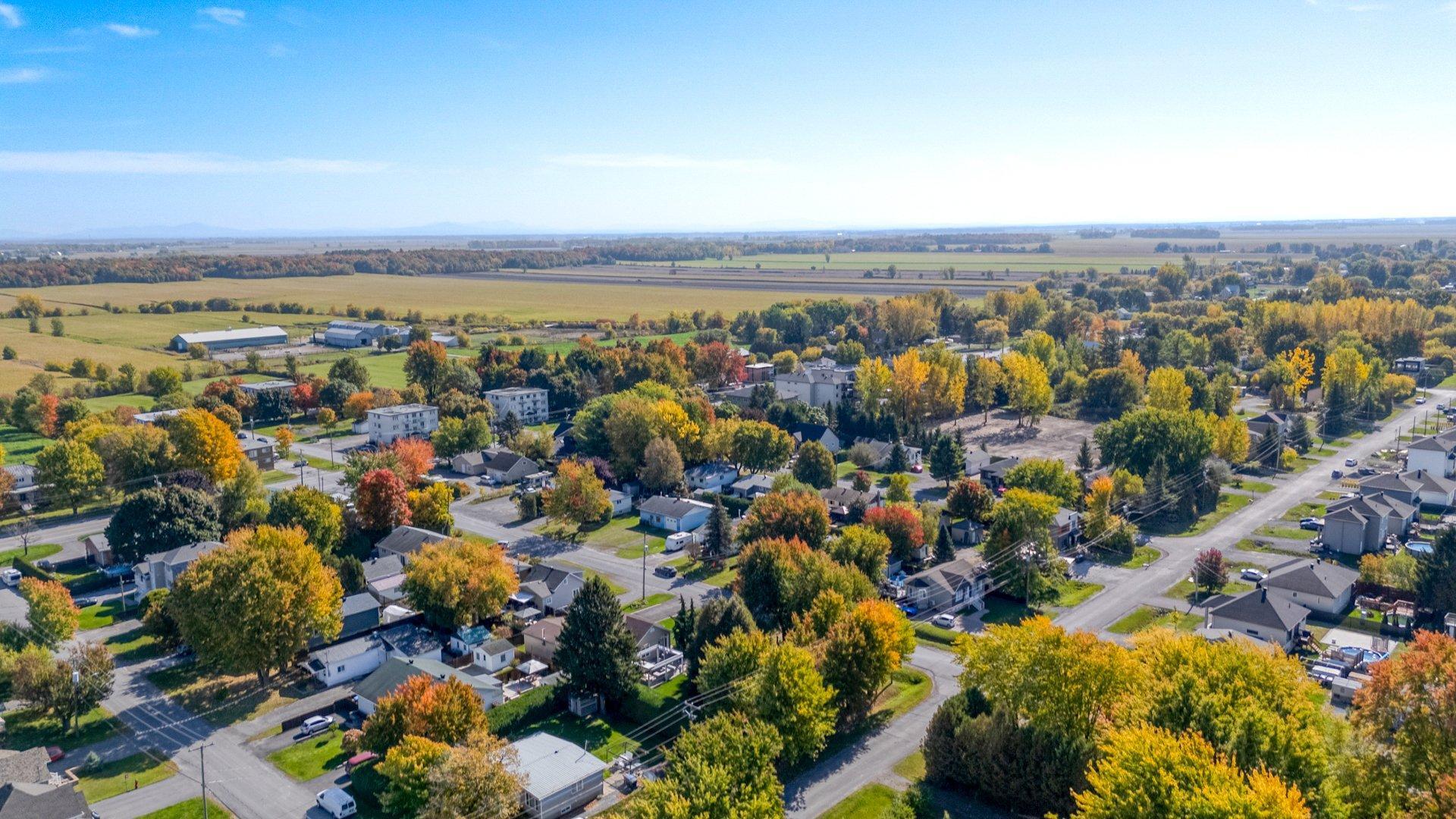 









12


Rue Genest

,
Saint-Jean-sur-Richelieu,




QC
J2X2V1

