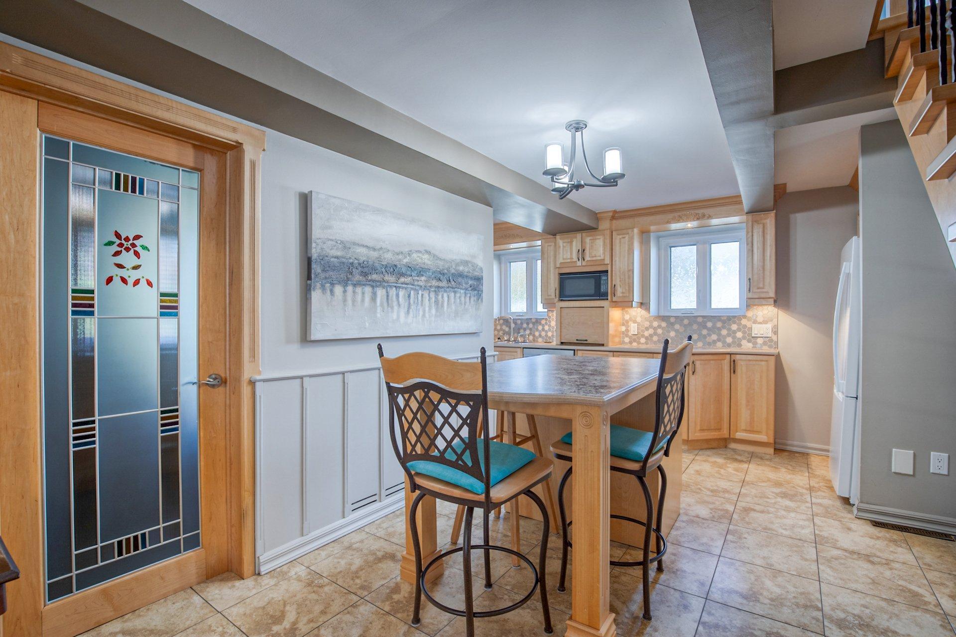 









12


Rue Genest

,
Saint-Jean-sur-Richelieu,




QC
J2X2V1

