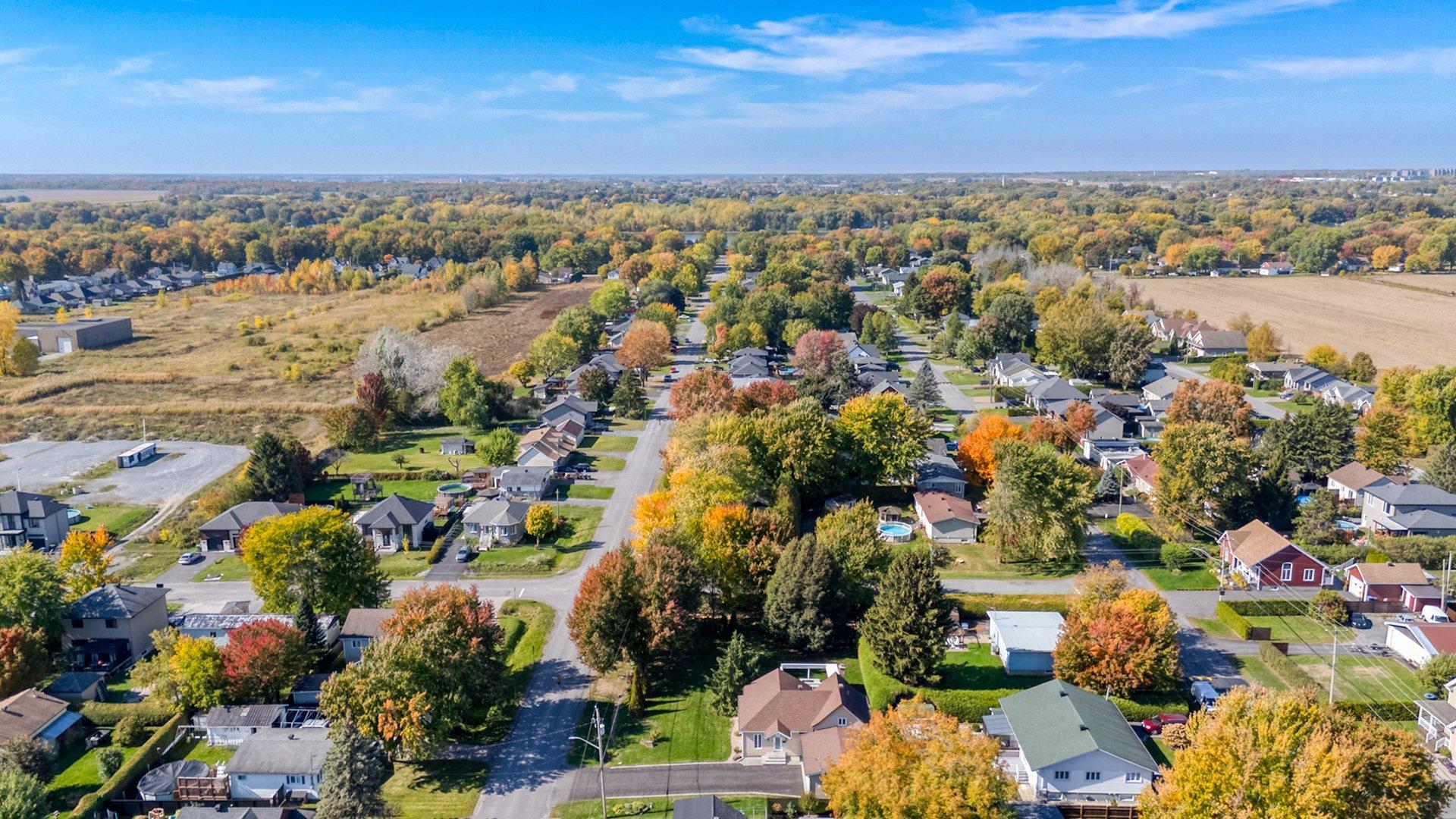 









12


Rue Genest

,
Saint-Jean-sur-Richelieu,




QC
J2X2V1

