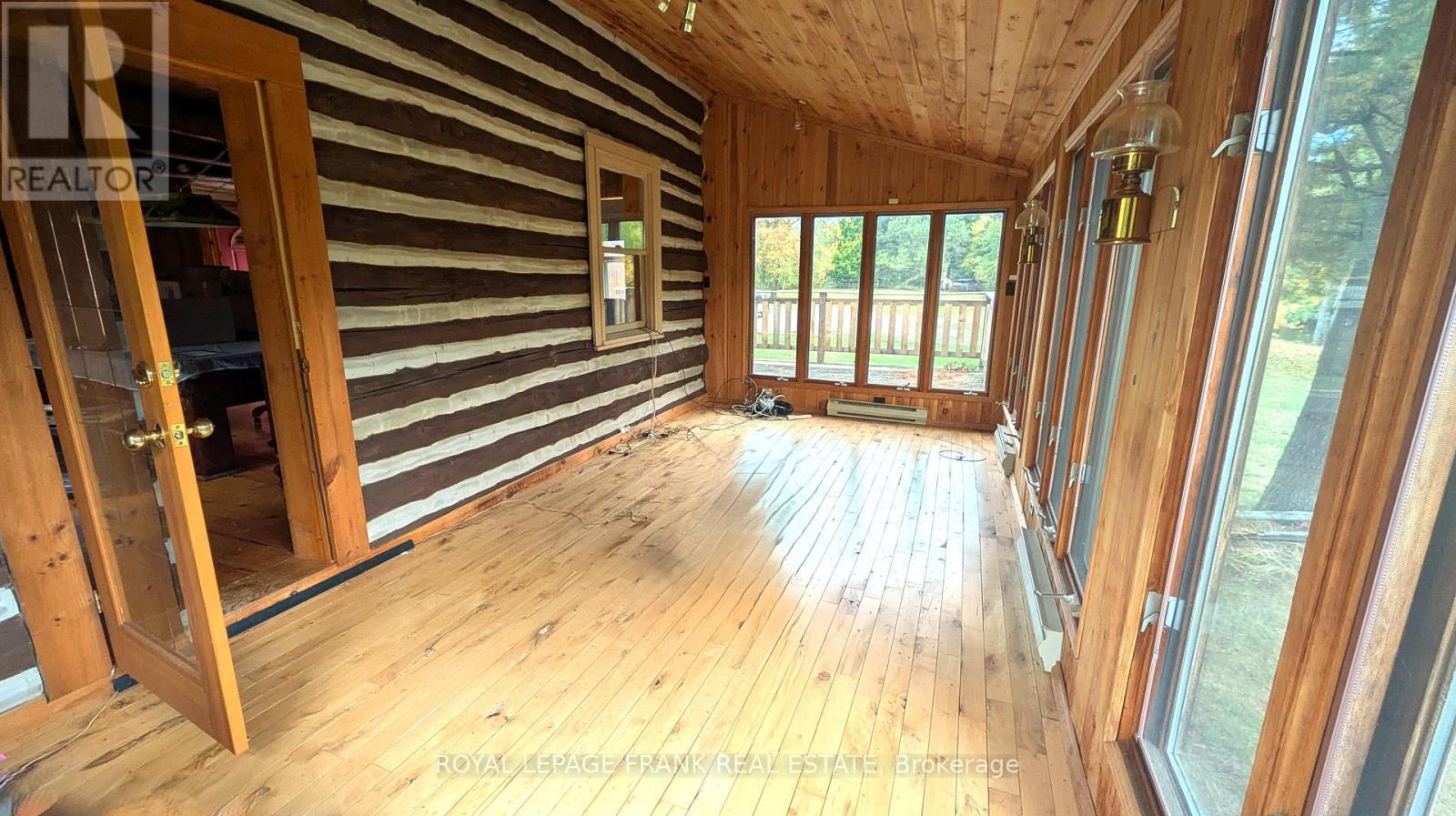 












25C FORBES ROAD

,
Tweed (Elzevir (Twp)),




Ontario
K0K2K0

